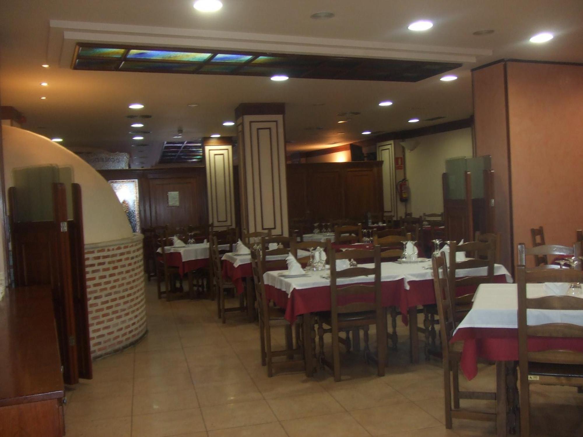 Hotel Vadorrey Roa Ngoại thất bức ảnh