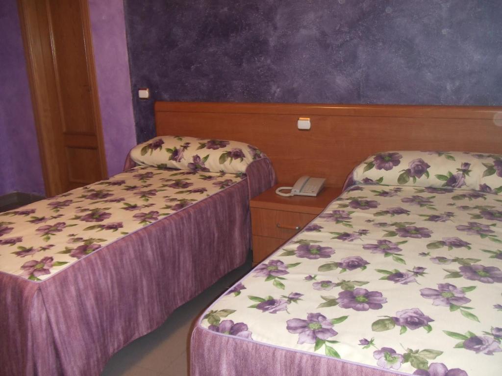 Hotel Vadorrey Roa Phòng bức ảnh
